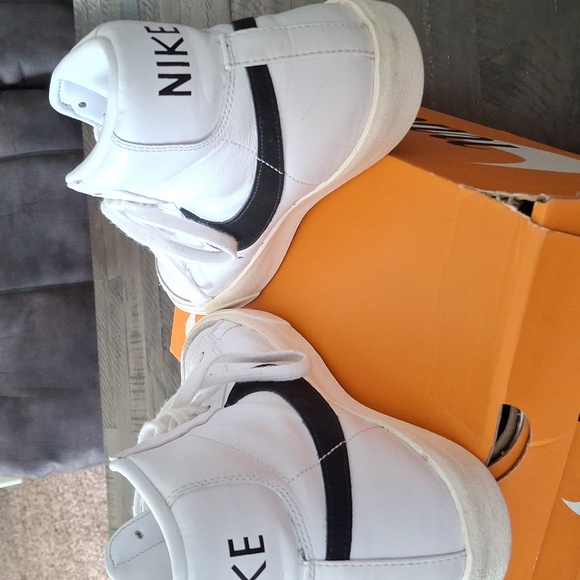 Nike Blazer Mid 77 - Picture 3 of 7